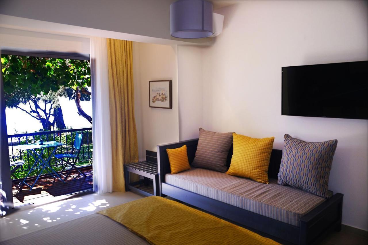 Mathesi Apartment Balcony Elia Nikitis Ngoại thất bức ảnh